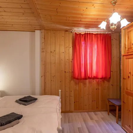 Neuland 5 - Entspannung In Seenaehe Lychen